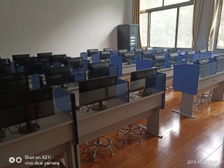 文理大楼206E教室（1）